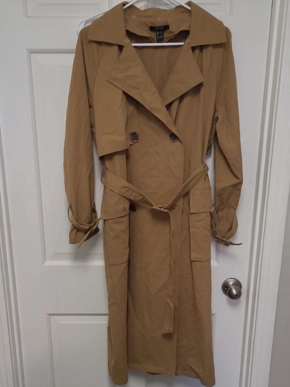 Forever 21 Men's Tan Trench Coat with Belt
